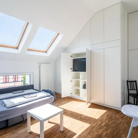 Top-lage - Top-wohnung Maisonettewohnung Mit Zwei Balkonen No3 * Lipcse