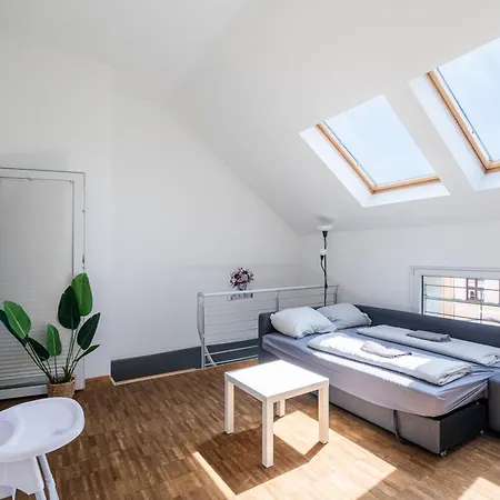 Top-lage - Top-wohnung Maisonettewohnung Mit Zwei Balkonen No3 *