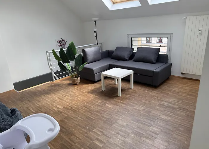 Top-lage - Top-wohnung Maisonettewohnung Mit Zwei Balkonen No3 *