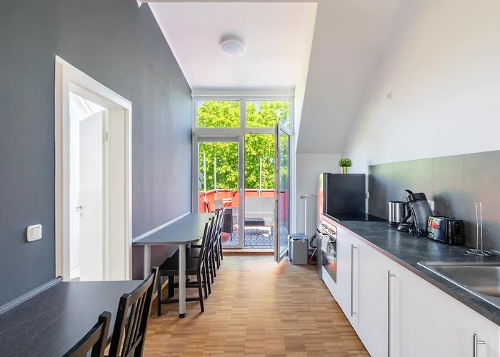 Top-lage - Top-wohnung Maisonettewohnung Mit Zwei Balkonen No3 * Lipsk