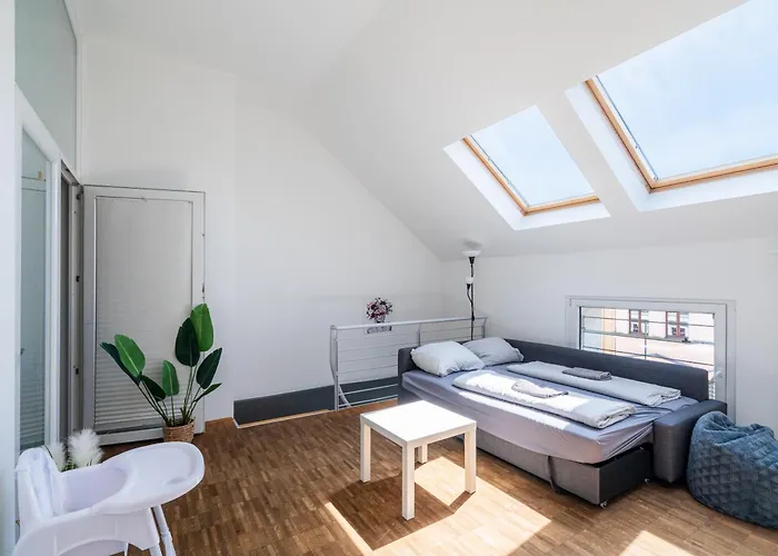 Top-lage - Top-wohnung Maisonettewohnung Mit Zwei Balkonen No3 *